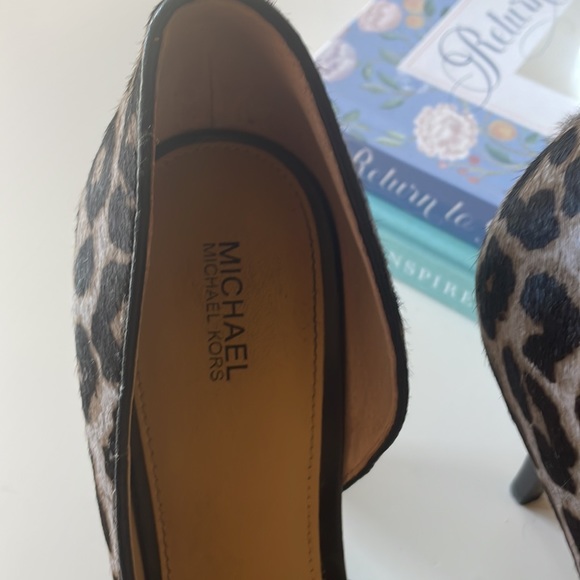 Michael Kors Leopard Print Calf Hair Size 10 Heels - Picture 3 of 11